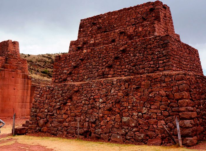 Tour-Valle-del-Sur-Cusco-Tipon-Pikillacta-y-Andahuaylillas